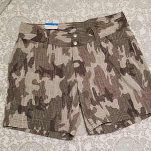 Columbia shorts camo